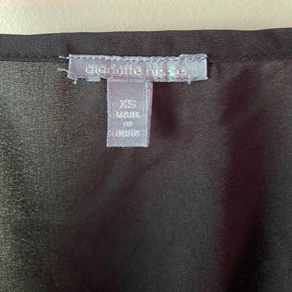 🍉 3/$20 Cold Shoulder Top - Picture 3 of 4